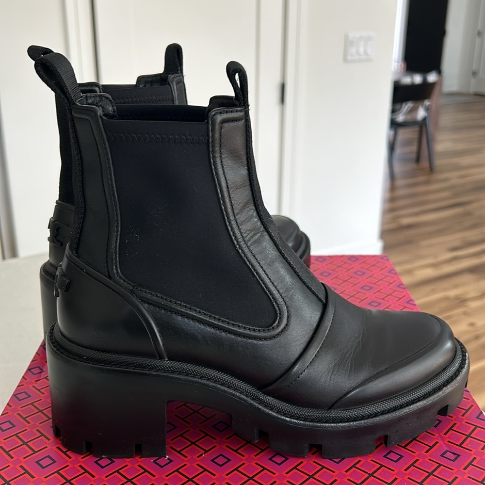 Tory Burch Chelsea Lug Ankle Boots